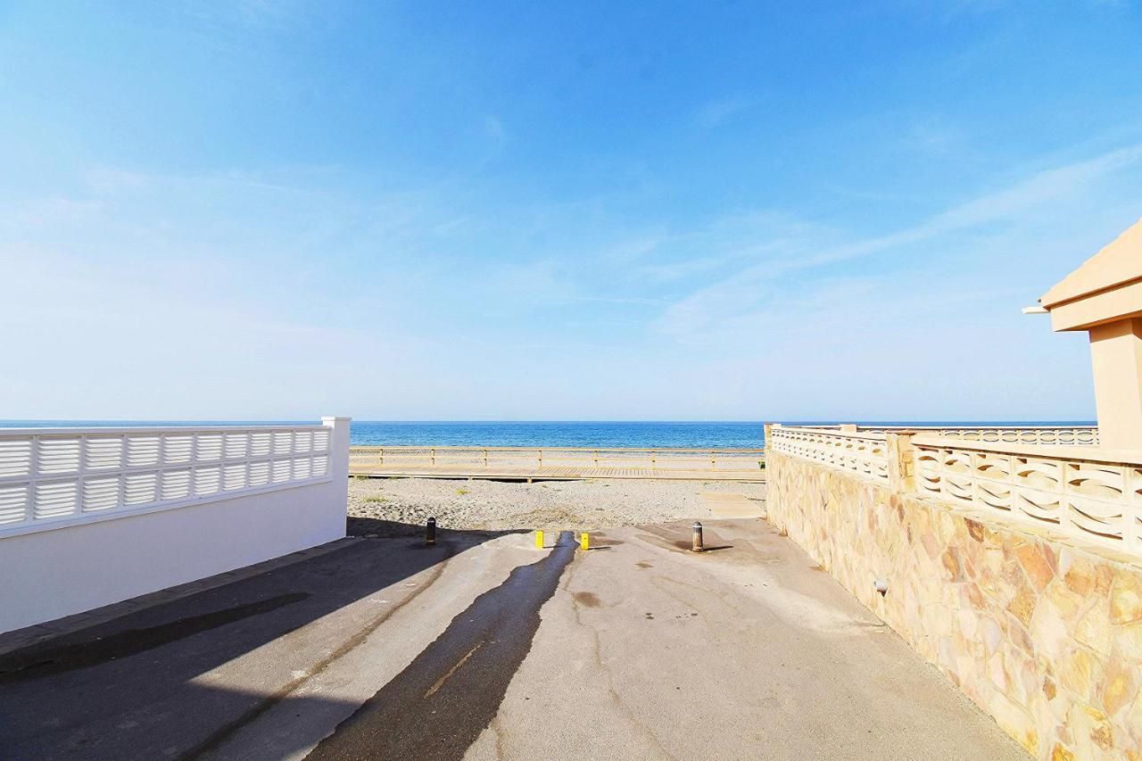 Expoholidays Vistas Al Mar - A Pie De Playa 발레르마 외부 사진